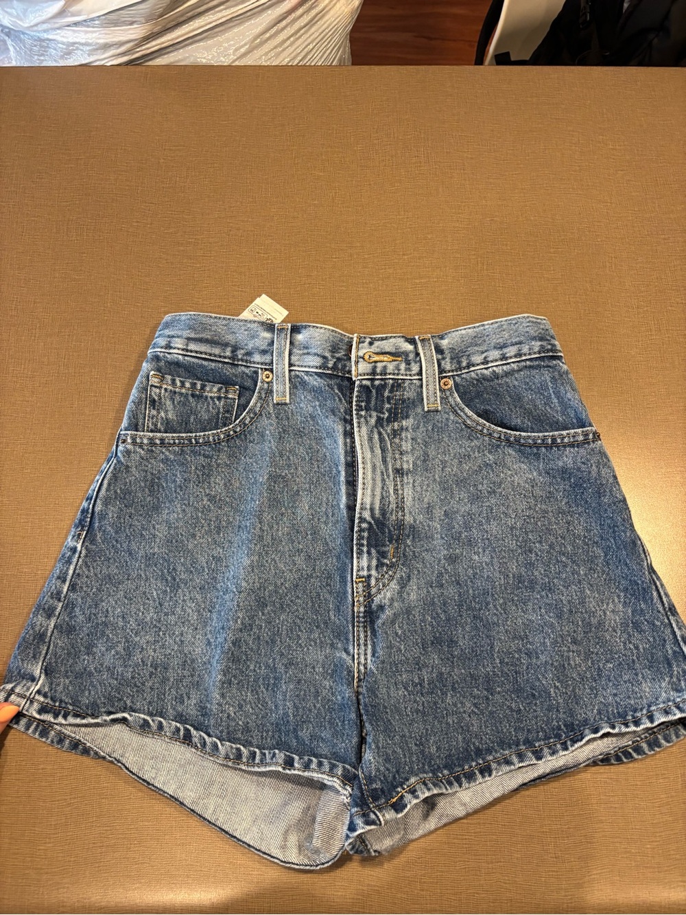 Levi’s Classic High-Waist Blue Denim Shorts